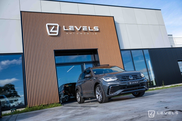  Volkswagen Tiguan R-LINE 2.0 TDI 150 DSG7