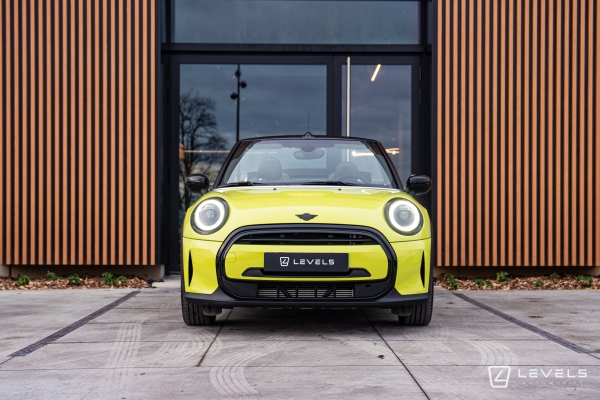 MINI COOPER CABRIO 136 Ch Essential BVA7