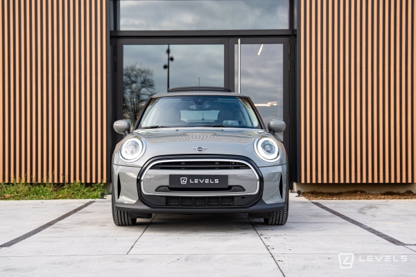 MINI COOPER 136 ch CAMDEN BVA7