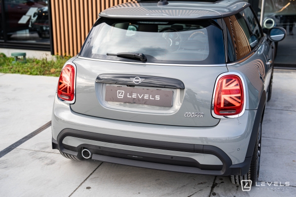 MINI COOPER 136 ch CAMDEN BVA7