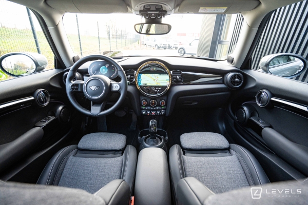 MINI COOPER 136 ch CAMDEN BVA7