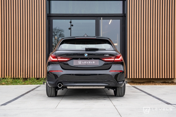 BMW SERIE 1 118i 136CH Edition SPORT DKG7