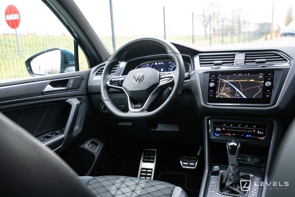 Volkswagen Tiguan R-LINE 1.4 E-hybrid 245 ch DSG6