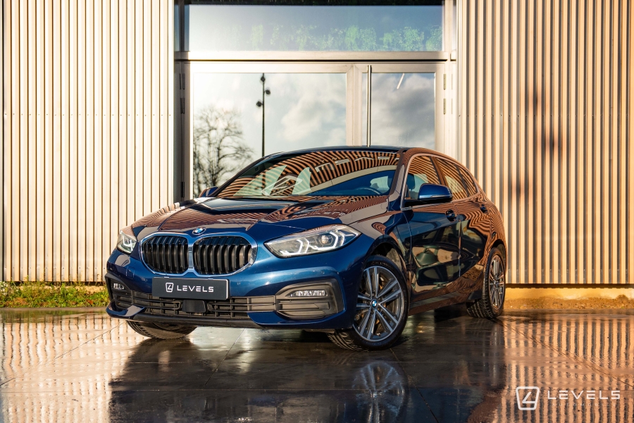 BMW SERIE 1 116DA 116 CH BUSINESS DESIGN DKG7