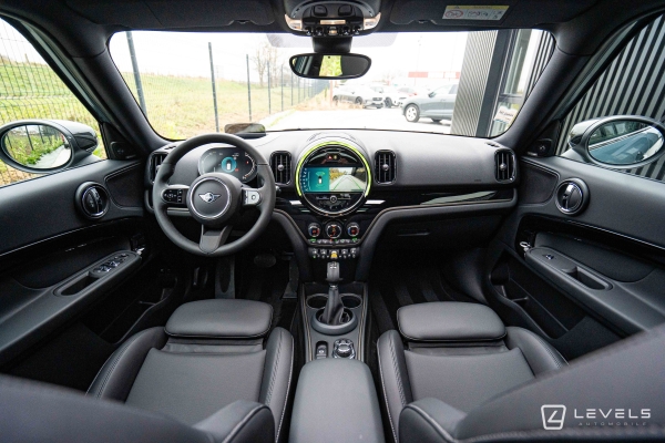 MINI COUNTRYMAN COOPER SE 125+95 Ch ALL4 Premium Plus BVA6