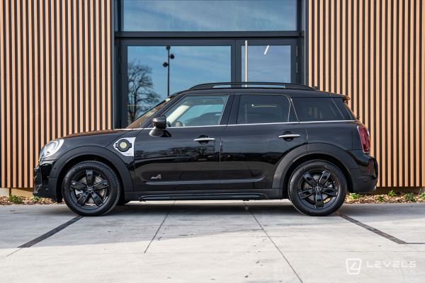 MINI COUNTRYMAN COOPER SE 125+95 Ch ALL4 Business Design BVA