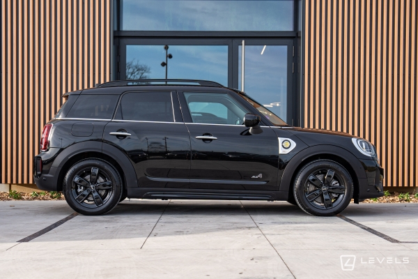 MINI COUNTRYMAN COOPER SE 125+95 Ch ALL4 Business Design BVA