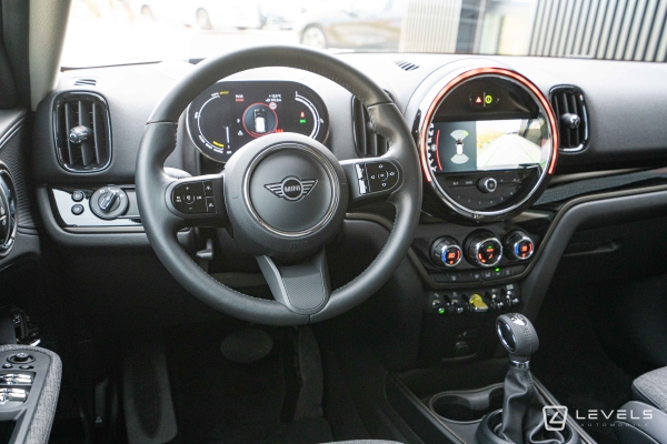 MINI COUNTRYMAN COOPER SE 125+95 Ch ALL4 Business Design BVA