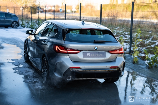 BMW SERIE 1 118i 136 ch M SPORT DKG7