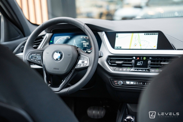 BMW SERIE 1 116DA 116 CH BUSINESS DESIGN DKG7
