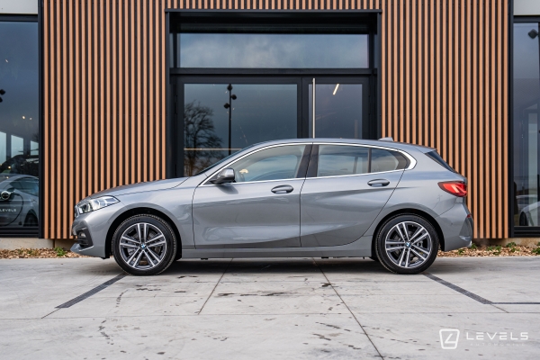 BMW SERIE 1 116DA 116 CH BUSINESS DESIGN DKG7