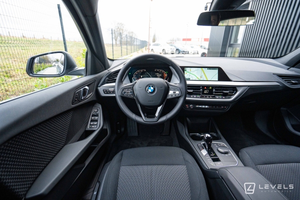 BMW SERIE 1 116DA 116 CH BUSINESS DESIGN DKG7