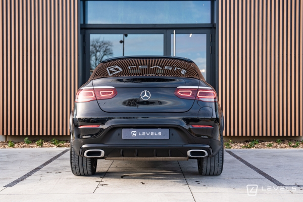 Mercedes GLC COUPE 300E AMG LINE 211 ch + 122 ch 4MATIC  9G-Tronic