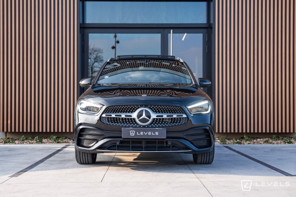 Mercedes GLA 250E AMG LINE 8G-DCT