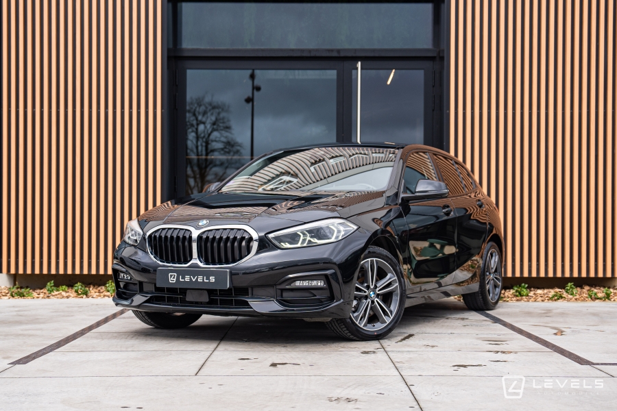 BMW SERIE 1 118i Edition Sport 136 CH DKG7