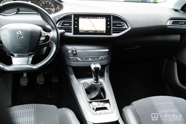 Peugeot 308 SW Allure 130 Ch BVM