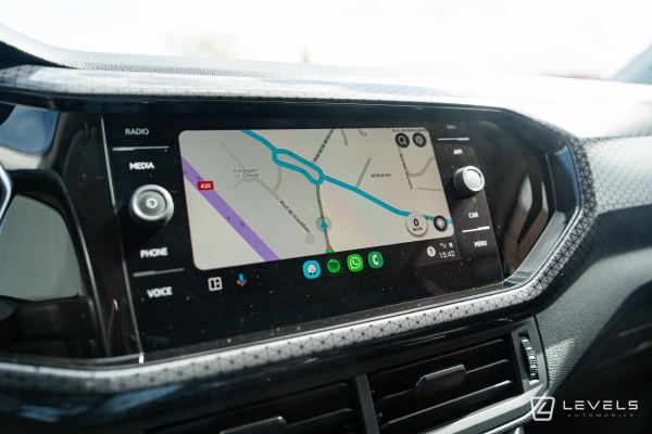  Volkswagen T-CROSS TSI 110 ch CARAT DSG7