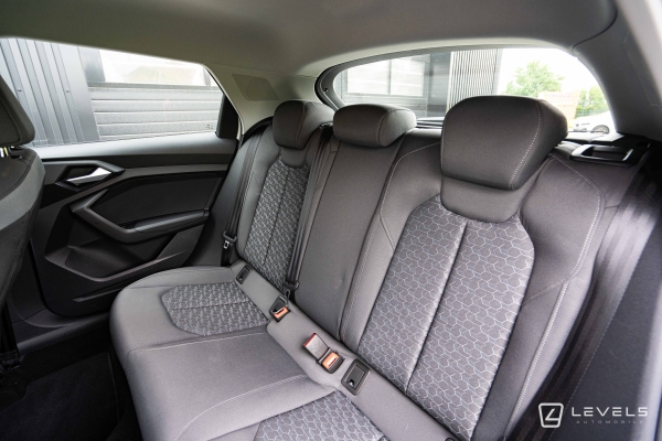 Audi A1 SPORTBACK 30 TFSI Advanced 2 110 CH S-TRONIC
