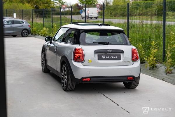 MINI COOPER ELECTRIC SE Edition CAMDEN 184 CH BVA