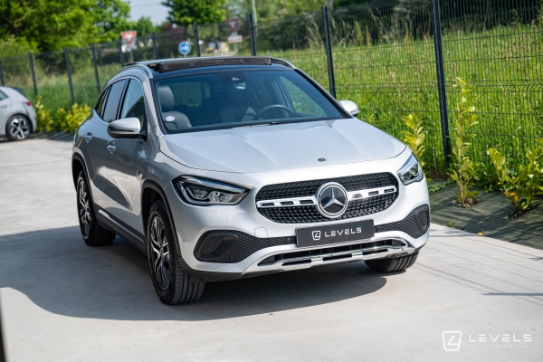 Mercedes GLA 250E Progressive Line 8G-DCT