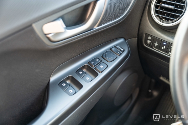 Hyundai KONA 1.0 T-GDI 120 HYBRID 48V CREATIVE