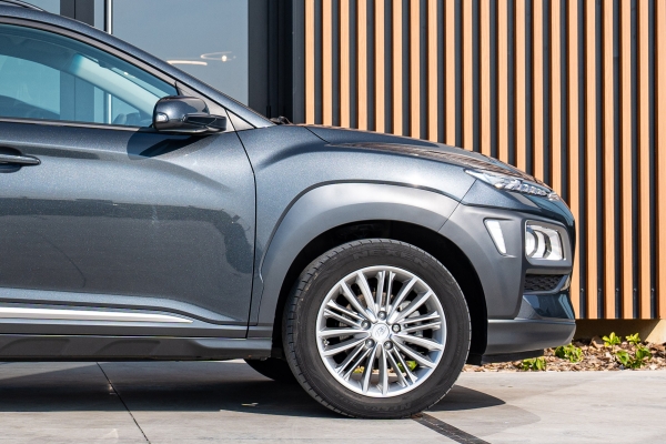 Hyundai KONA 1.0 T-GDI 120 HYBRID 48V CREATIVE