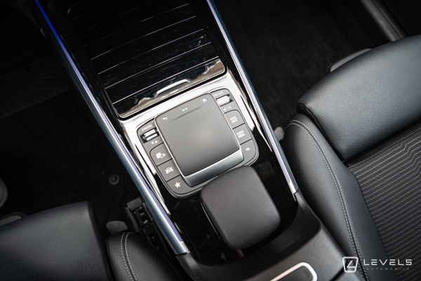 Mercedes GLB 200D 150 ch Progressive Line 7 places 7G-DCT