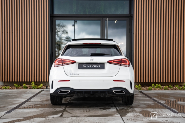 Mercedes Classe A 250E AMG LINE 8G-DCT