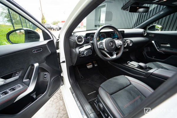 Mercedes Classe A 250E AMG LINE 8G-DCT
