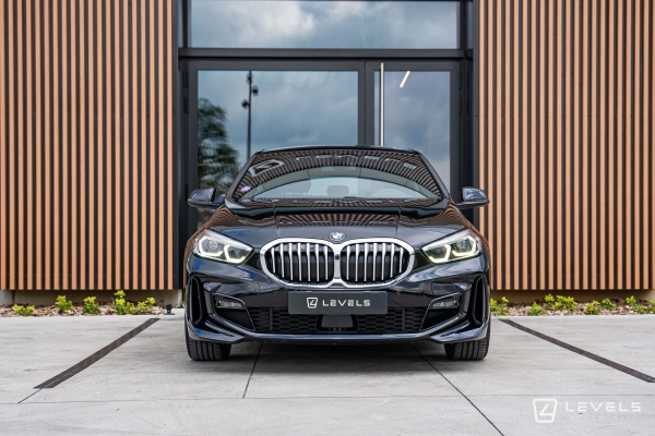 BMW SERIE 1 118i 136 ch M SPORT DKG7