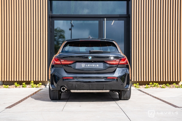 BMW SERIE 1 118i 136 ch M SPORT DKG7