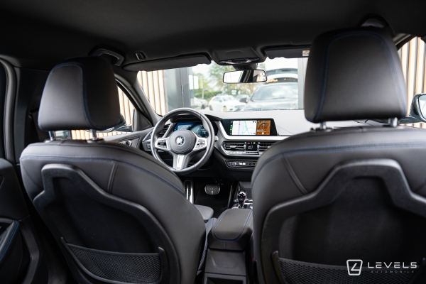 BMW SERIE 1 118i 136 ch M SPORT DKG7