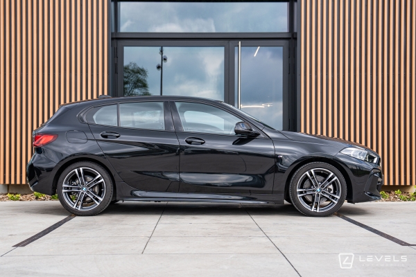 BMW SERIE 1 118i 136 ch M SPORT DKG7