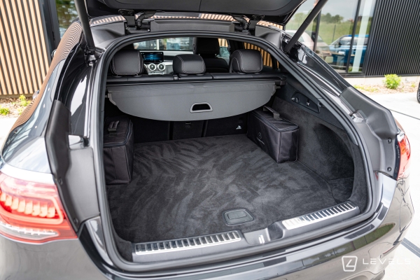 Mercedes GLC COUPE 300E AMG LINE 211 ch + 122 ch 4MATIC  9G-Tronic