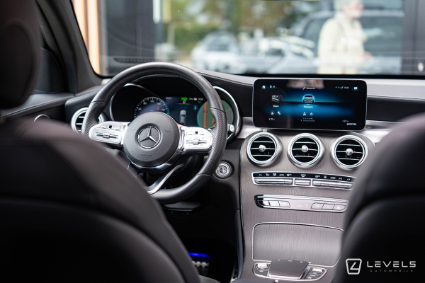 Mercedes GLC COUPE 300E AMG LINE 211 ch + 122 ch 4MATIC  9G-Tronic