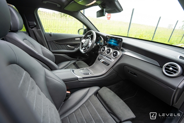 Mercedes GLC COUPE 300E AMG LINE 211 ch + 122 ch 4MATIC  9G-Tronic