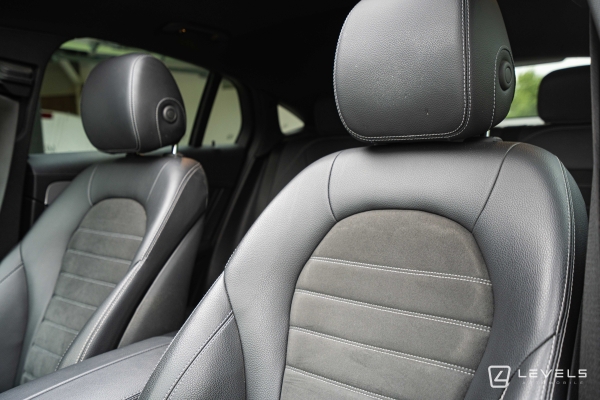 Mercedes GLC COUPE 300E AMG LINE 211 ch + 122 ch 4MATIC  9G-Tronic