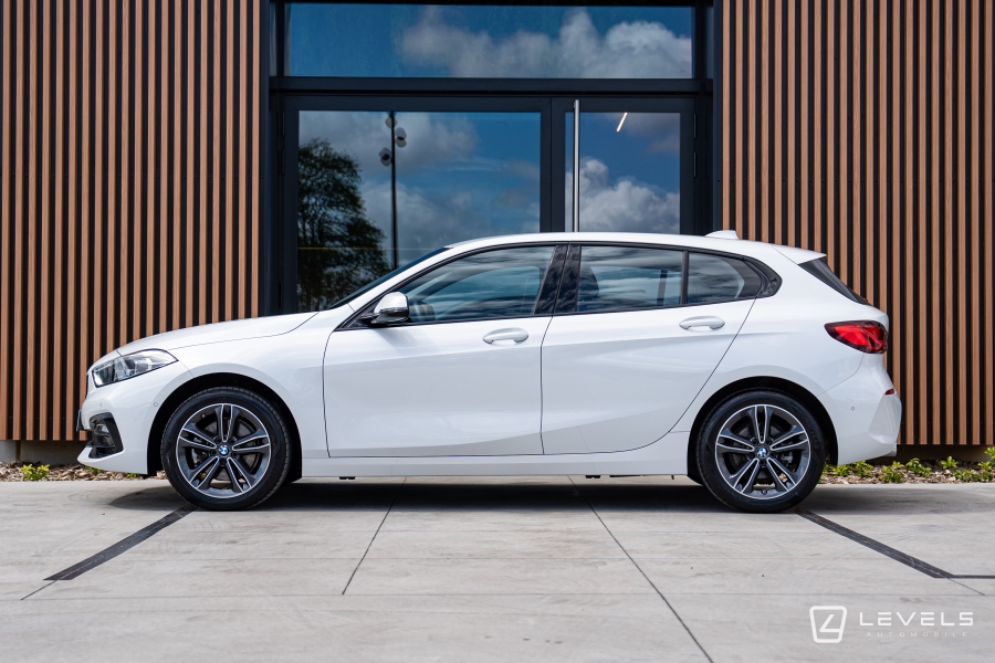 BMW SERIE 1 118d Edition Sport 150 CH DKG7