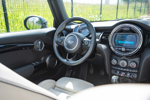 MINI ONE CABRIO 102CH HEDDON STREET BVM