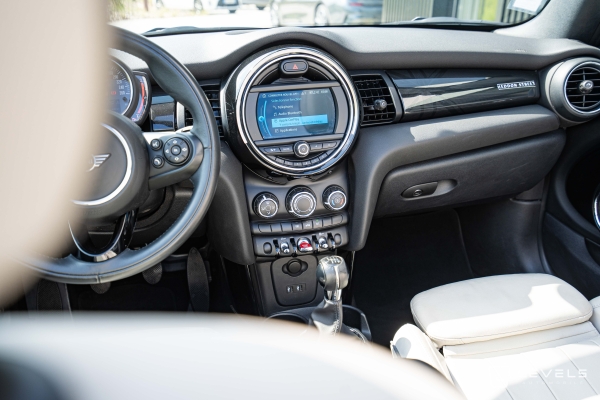 MINI ONE CABRIO 102CH HEDDON STREET BVM