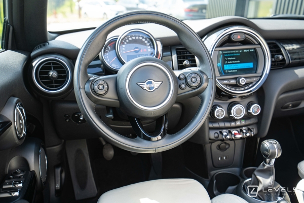MINI ONE CABRIO 102CH HEDDON STREET BVM