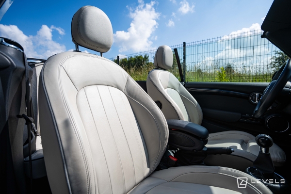 MINI ONE CABRIO 102CH HEDDON STREET BVM