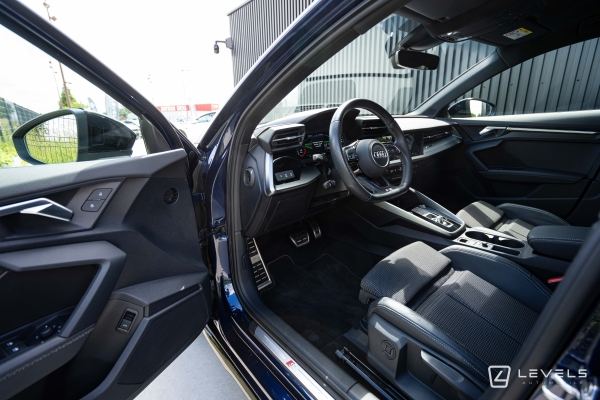 Audi A3 SPORTBACK 35 TFSI 150 ch MHEV S LINE S TRONIC 7