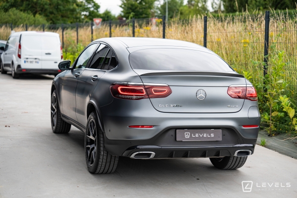 Mercedes GLC COUPE 300e 4MATIC AMG LINE 9G-TRONIC