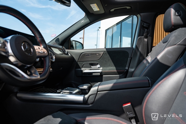 Mercedes GLA 250E AMG LINE 8G-DCT