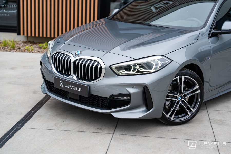 BMW SERIE 1 118i 136 ch M SPORT DKG7
