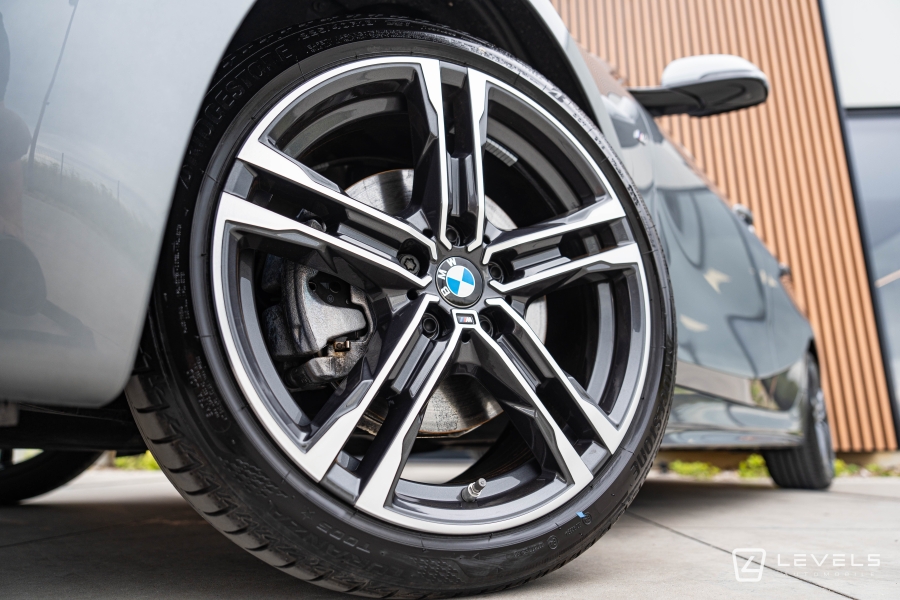 BMW SERIE 1 118i 136 ch M SPORT DKG7