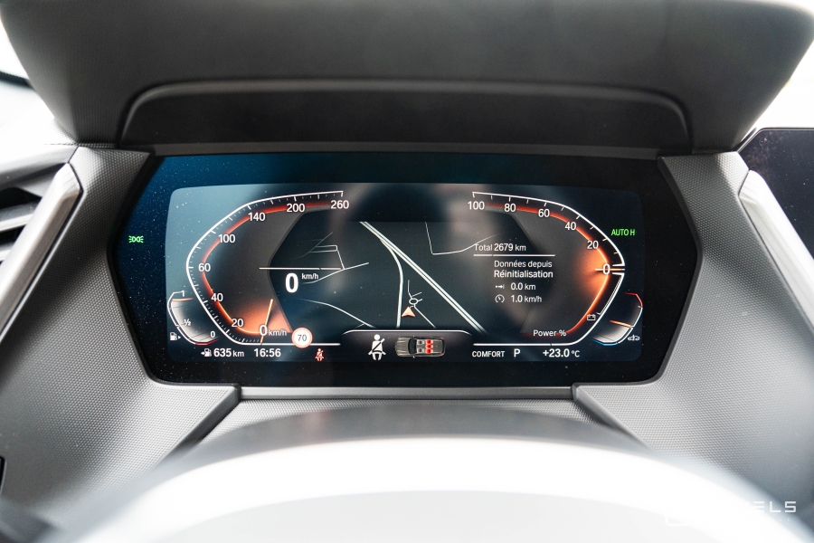 BMW SERIE 1 118i 136 ch M SPORT DKG7