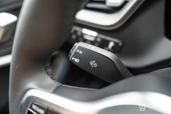 BMW SERIE 1 118i 136 ch M SPORT DKG7