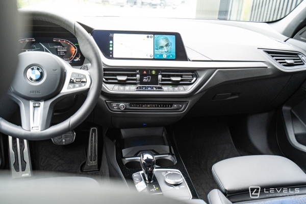 BMW SERIE 1 118i 136 ch M SPORT DKG7